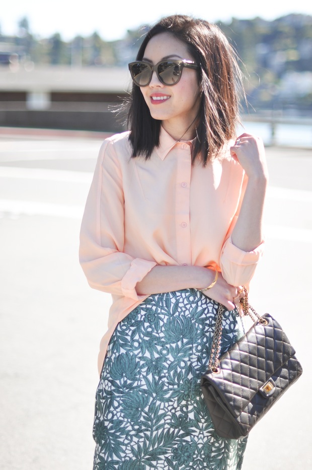 9to5chic-coral-and-green-2014-b