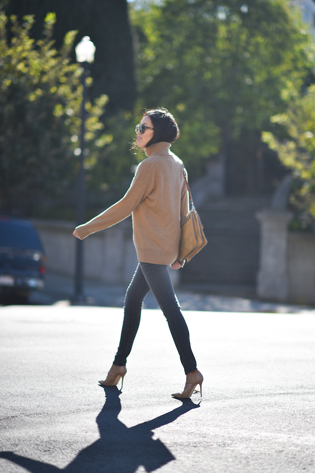 jbrand gray jeans everlane cashmere turtleneck